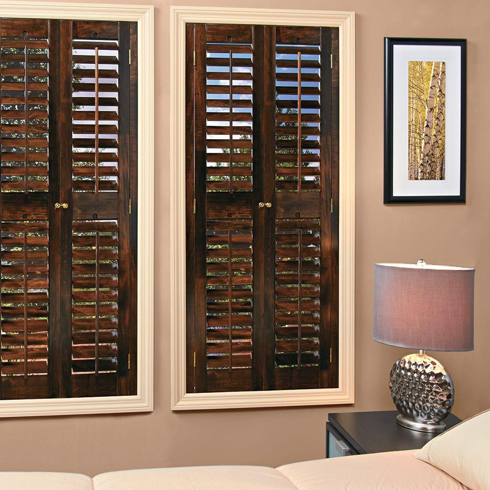 Are Wood Or Vinyl Shutters Better